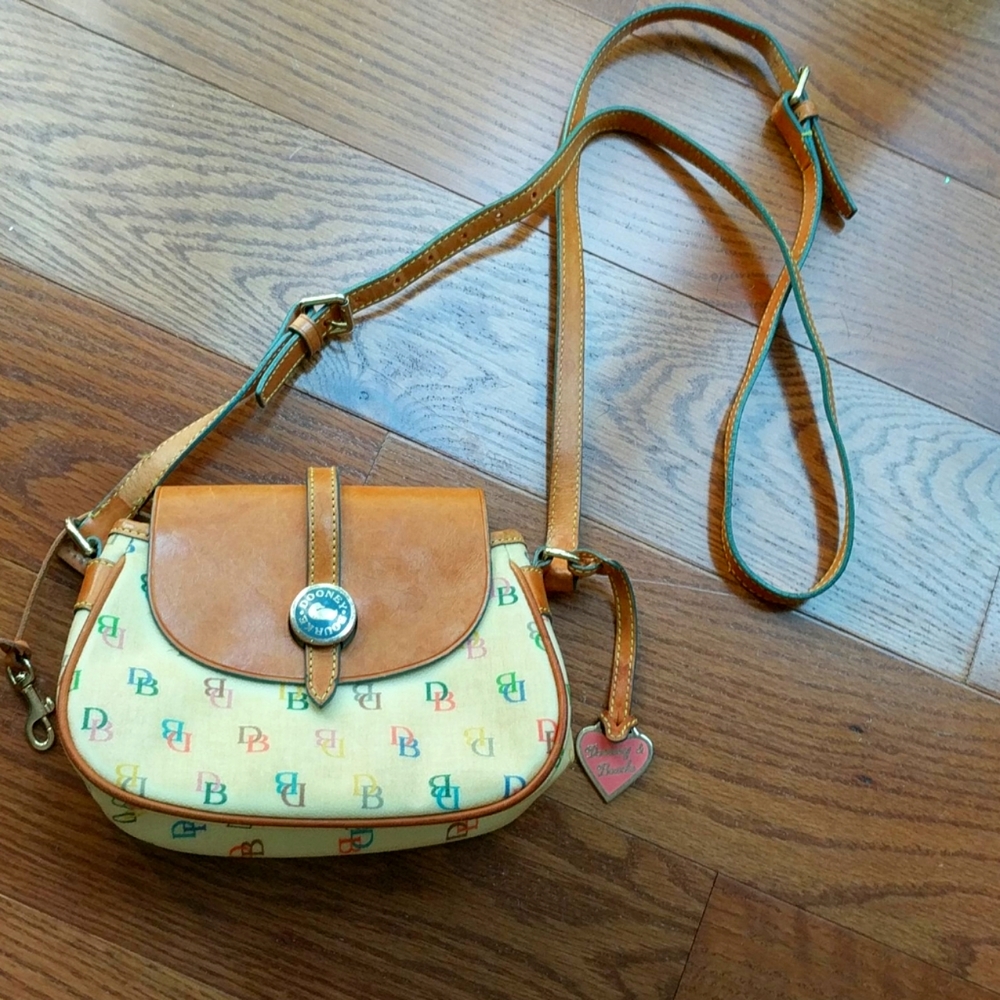 Dooney & Bourke  Signature Crossbody Purse
